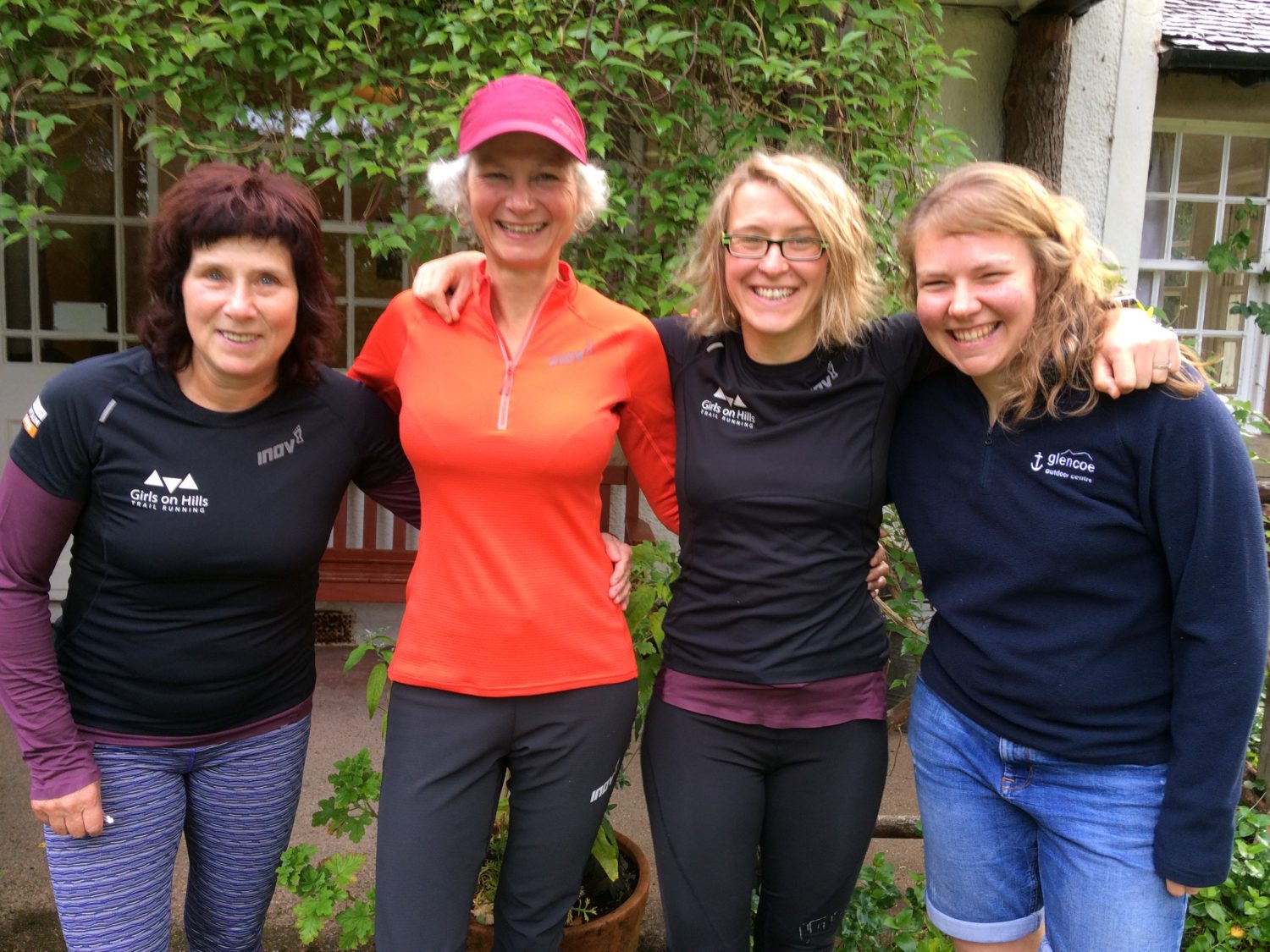 Nicky Spinks and Girls on Hills ultra running course
