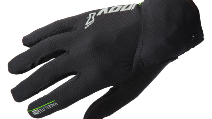 inov-8 race elite glove Christmas gift guide