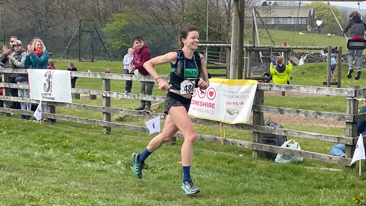 Sarah McCormack wins Three Peaks 2022