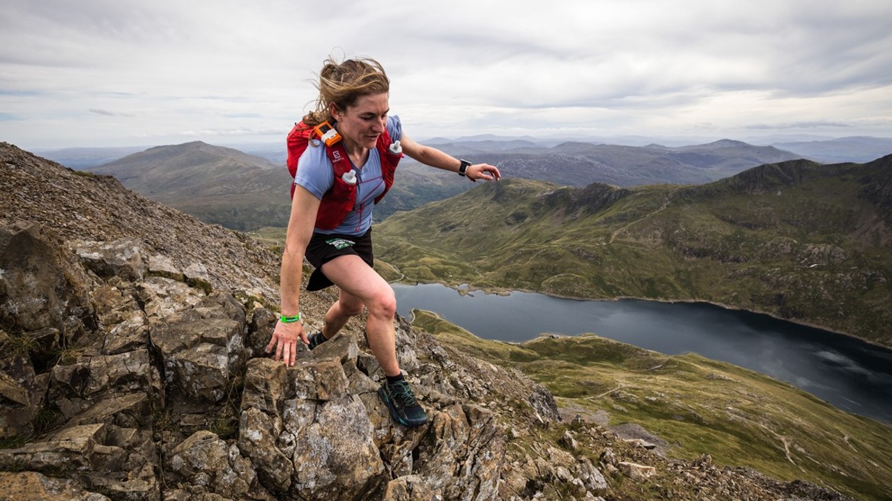 Lisa Watson in the 2022 Montane Dragon’s Back Race