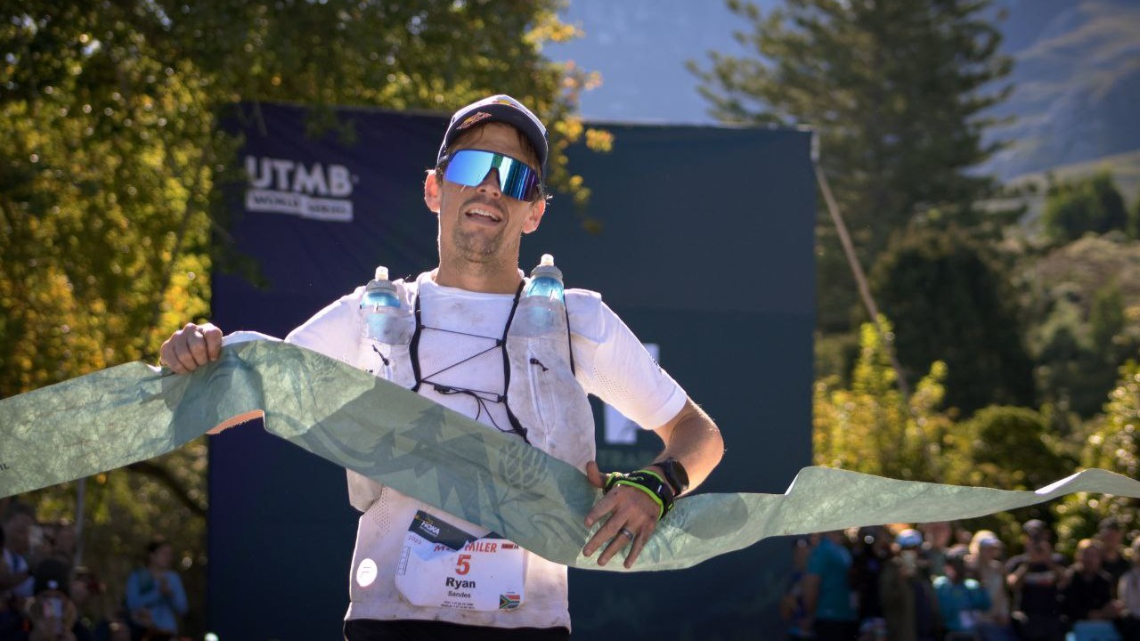 Ryan Sandes takes the win at Mountain Ultra-Trail by UTMB