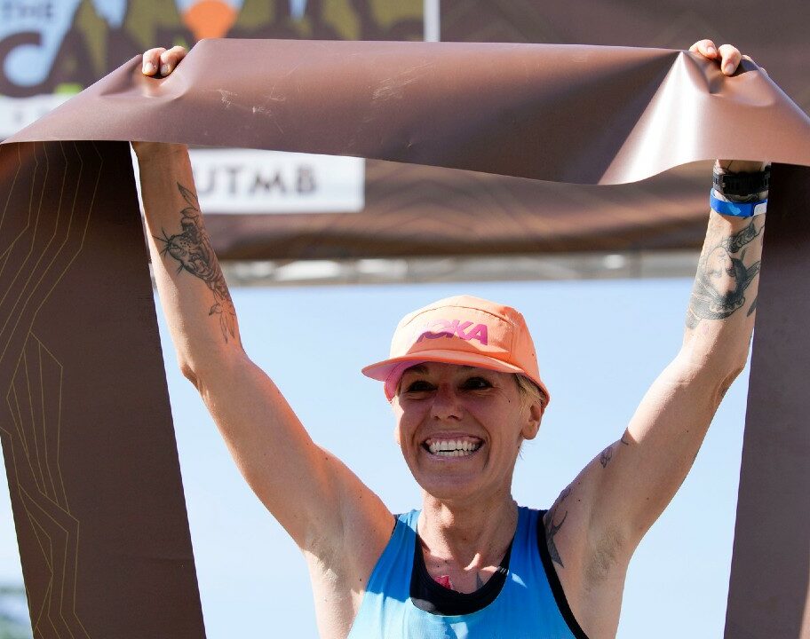 Heather Jackson take victory at Canyons Endurance Runs by UTMB.