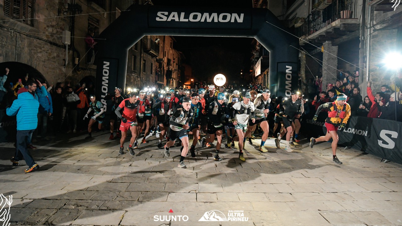 Runners at the start of the 2022 Salomon Ultra Pirineu