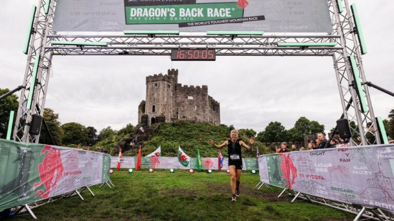 Jo Meek wins Dragons Back 2024 No Limits photography