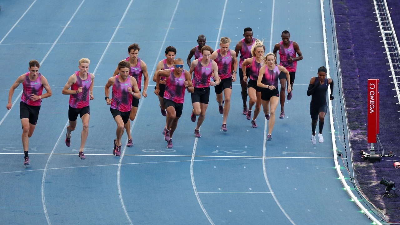 Faith Kipyegon Breaking4 pacers photo credit Nike