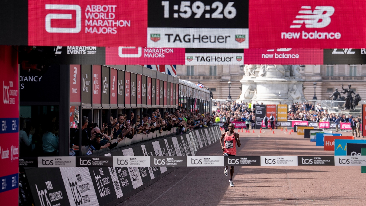 Sebastian Sawe historic London Marathon win 2026