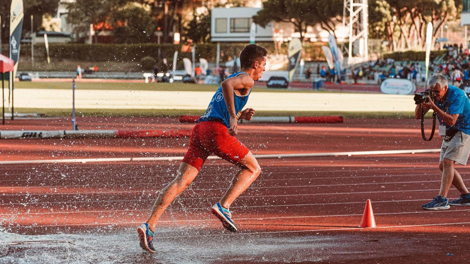 runner increasing weekly mileage and training consistently to improve aerobic endurance
