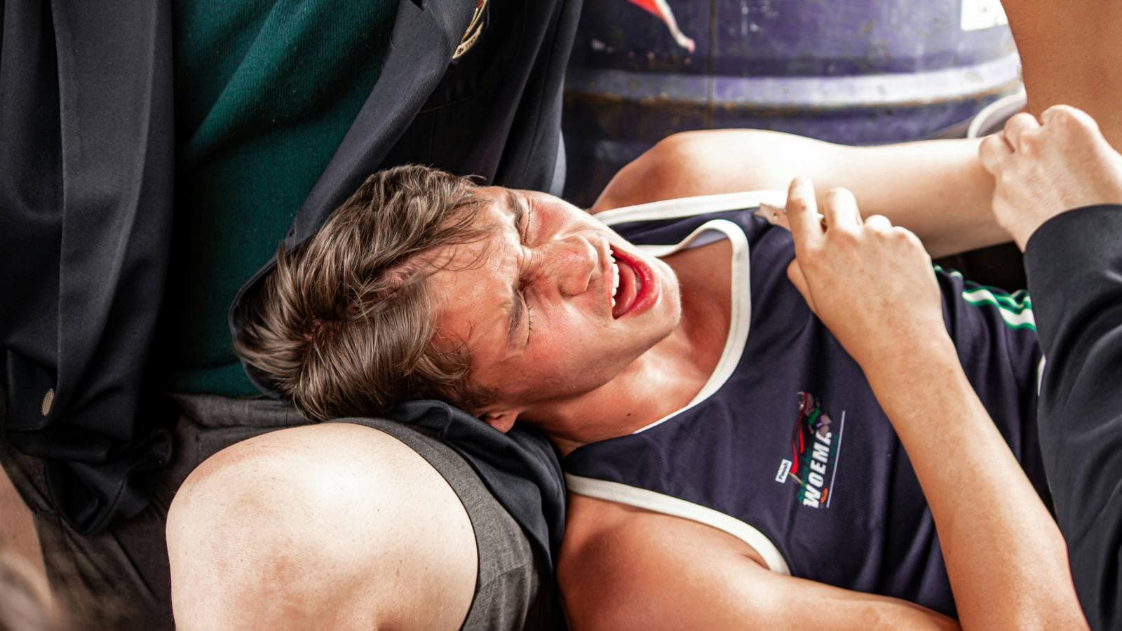 runner in excruciating pain after a sudden increase in mileage. 
